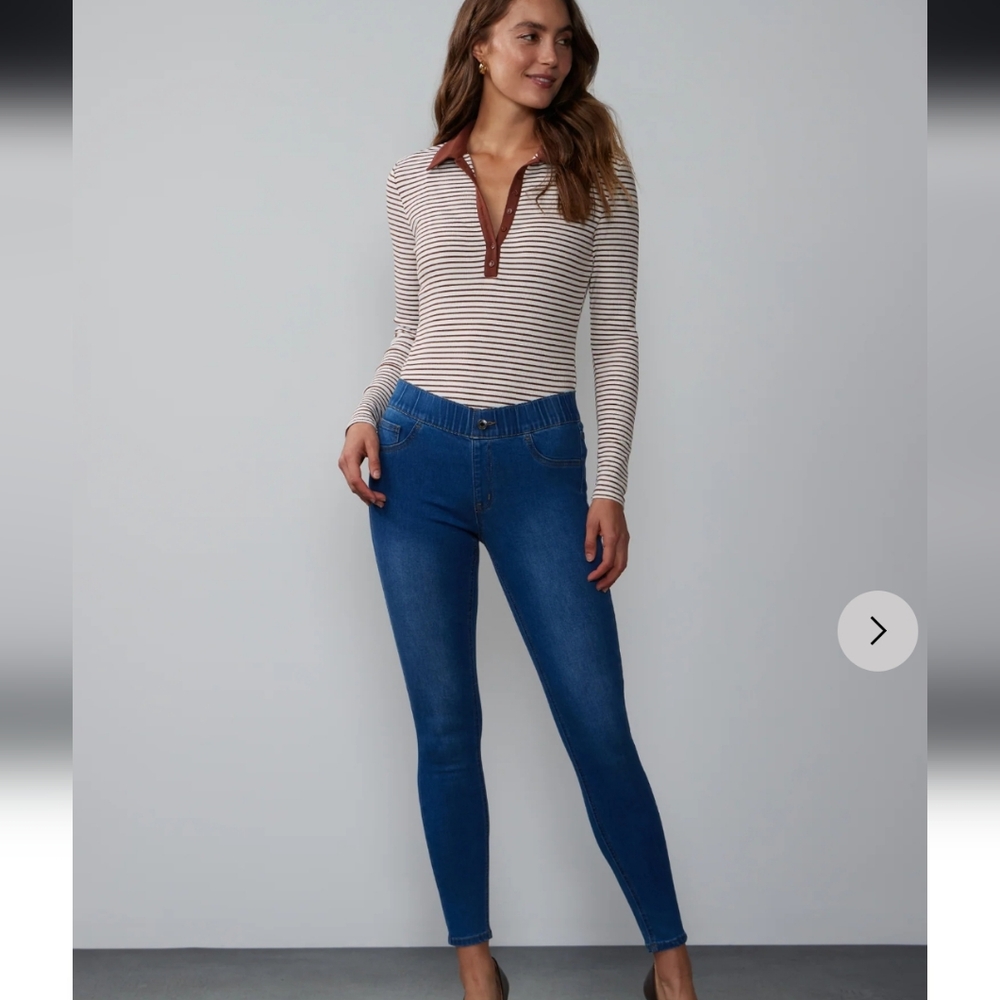 Pull on Jeans  Size XL